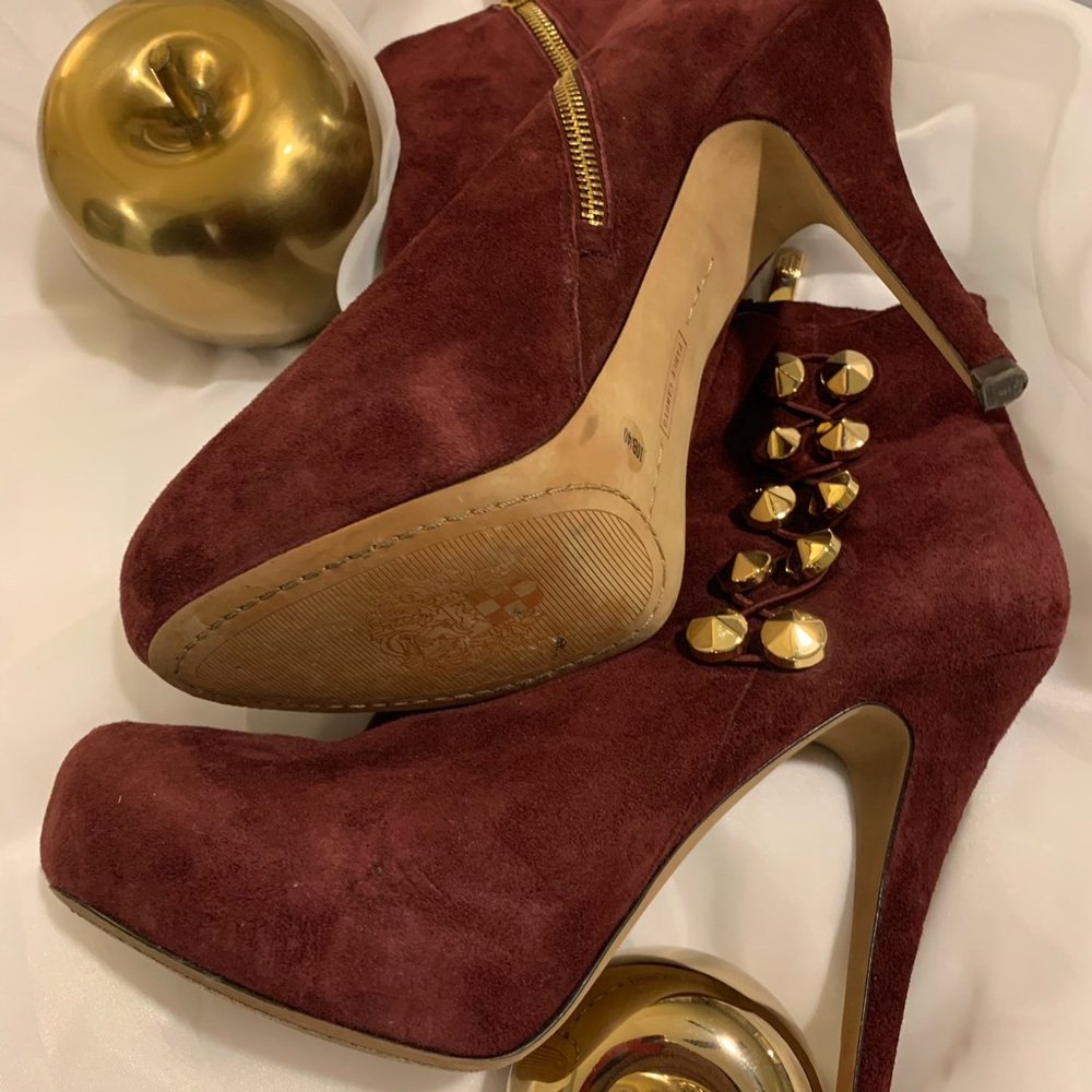 Almost New Vince Camuto Purple Suede Booties
